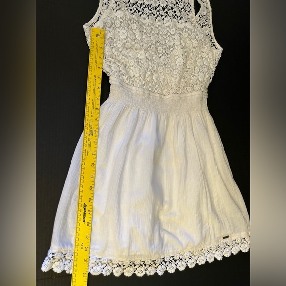 Hollister Co. Eyelet Sundress w/wide elastic waist band in off white Sz-M.  X8 - Picture 9 of 12